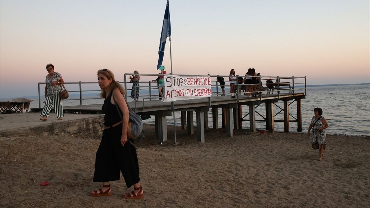Yunanistan'da Filistin İçin Gösteriler Düzenlendi