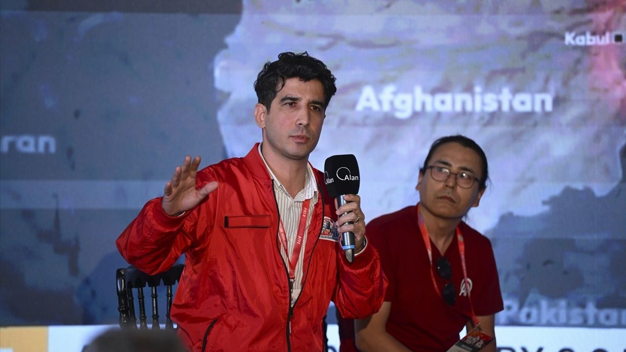 AA Grafik Ekibi TEKNOFEST'te Deneyimlerini Paylaştı