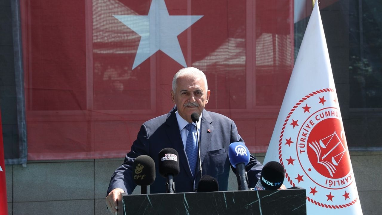 Adaletin Önemi Vurgulandı: Binali Yıldırım Erzincan'da Konuştu
