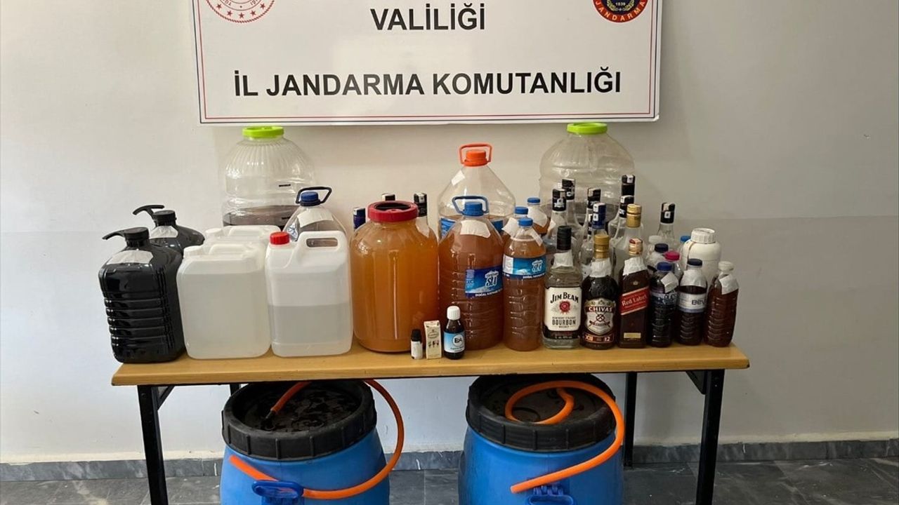 Afyonkarahisar'da Sahte Alkol Operasyonu