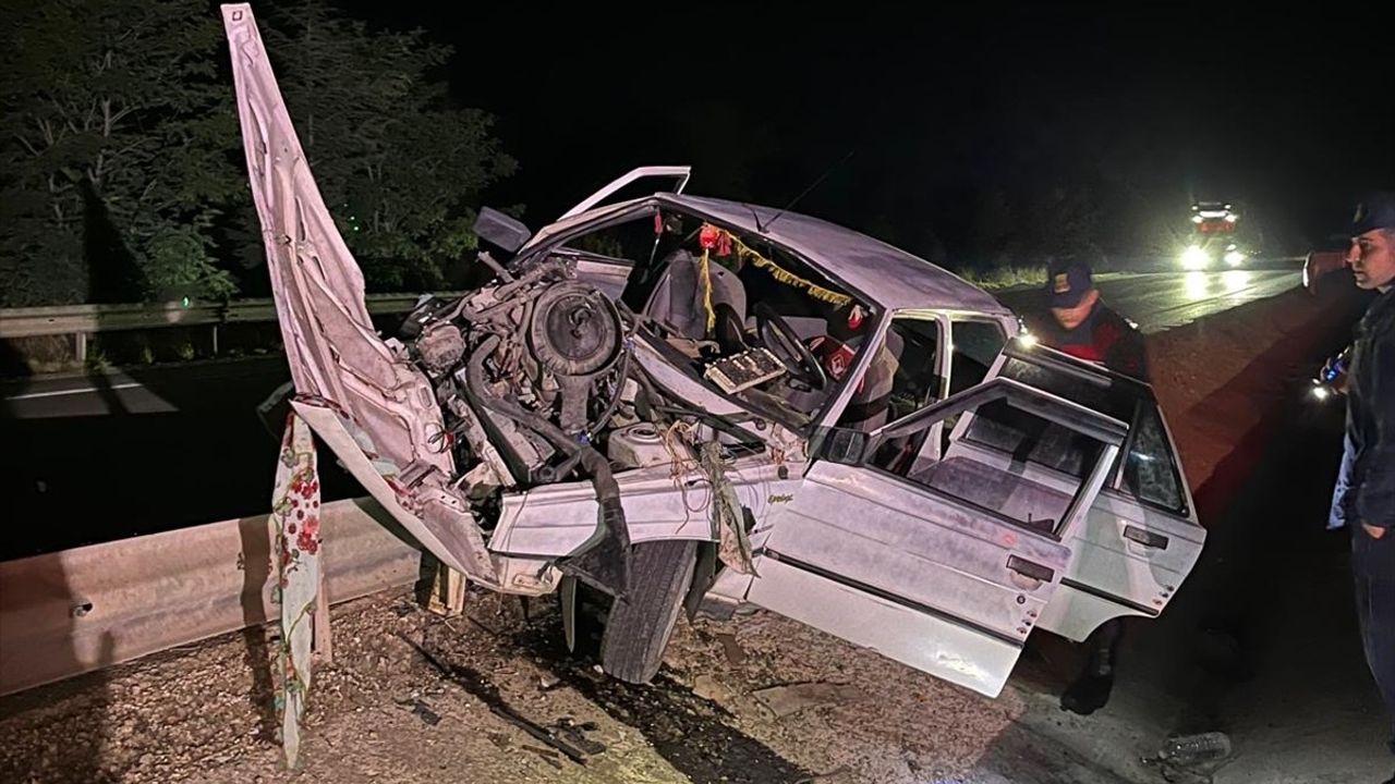 Afyonkarahisar'da Trafik Kazası: 7 Yaralı