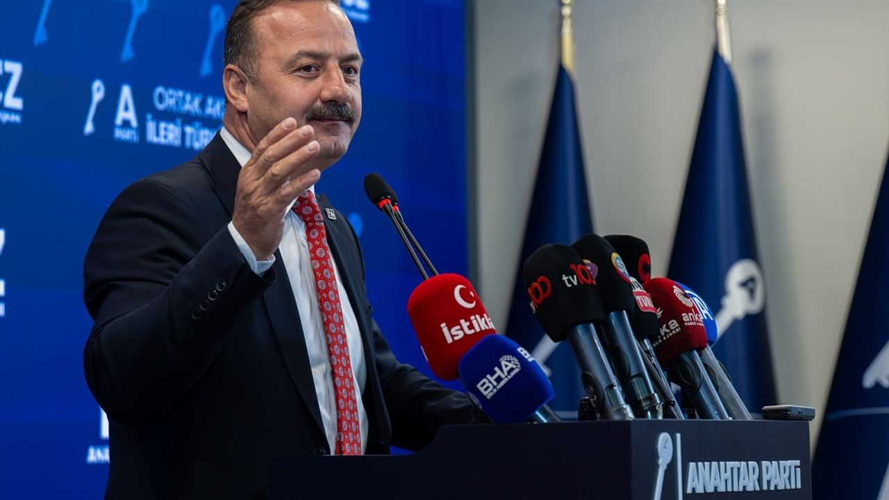 Ağıralioğlu'ndan CHP'ye Eleştiriler