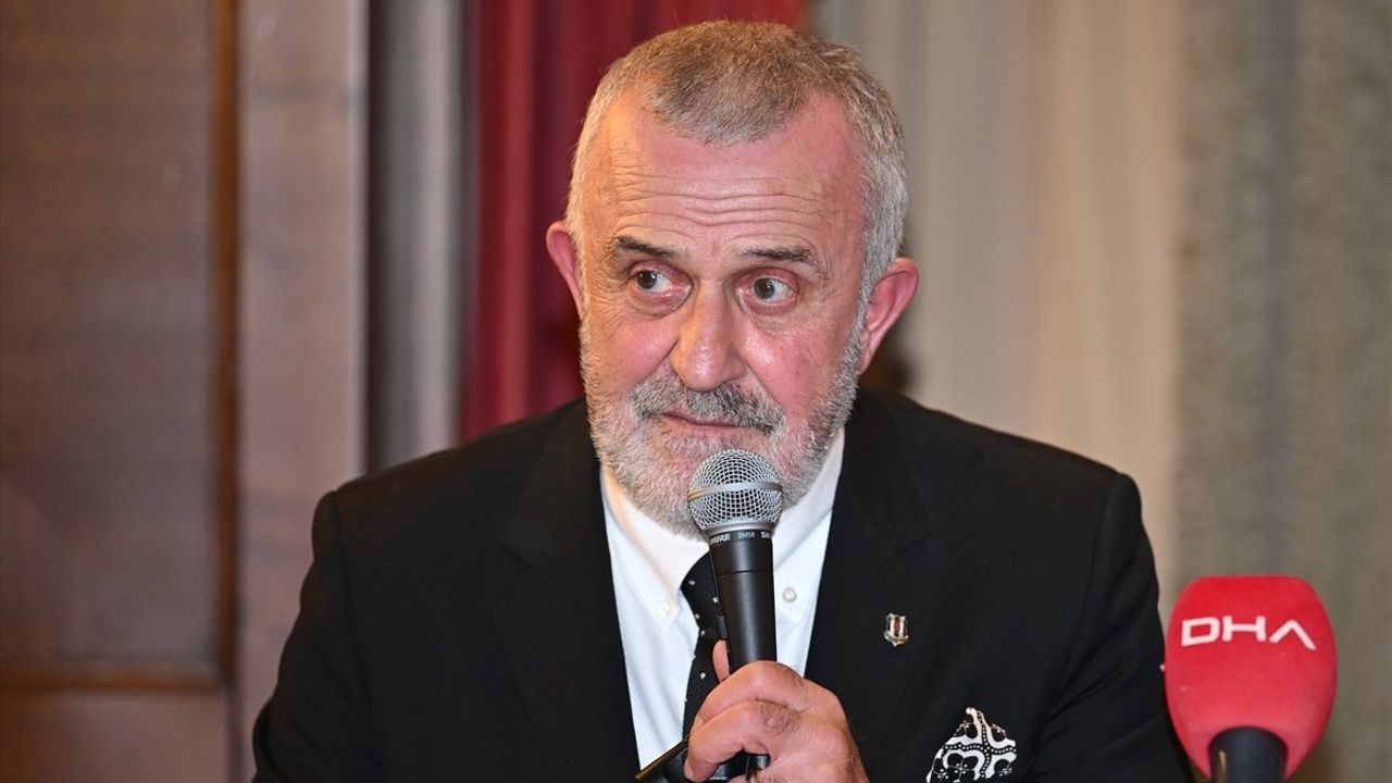 Ahmet Ürkmezgil, Beşiktaş için Divan Kurulu Başkanlığına Aday