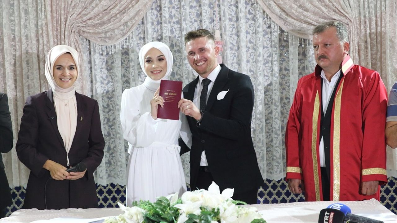Aile ve Gençlik Fonu ile Nikah Töreni Gerçekleşti