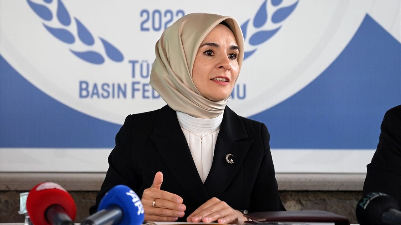 Aile ve Sosyal Hizmetler Bakanı Göktaş'tan Sosyal Medya Düzenlemesi Açıklamaları