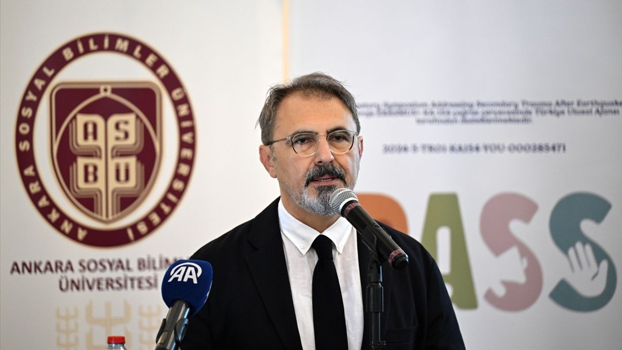 Ankara'da Depremin Psikolojik Etkileri Çalıştayı Gerçekleştirildi