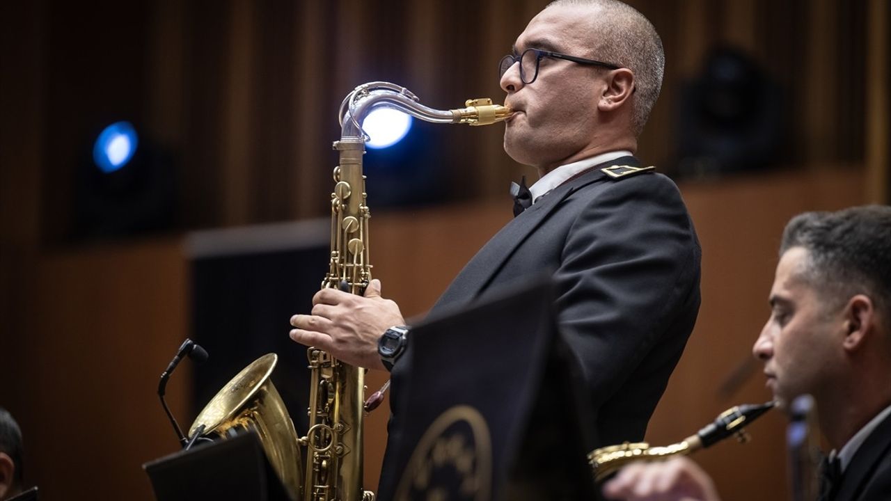 Ankara Kültür Yolu Festivali'nde Türk Armoni Yıldızları Orkestrası Konser Verdi