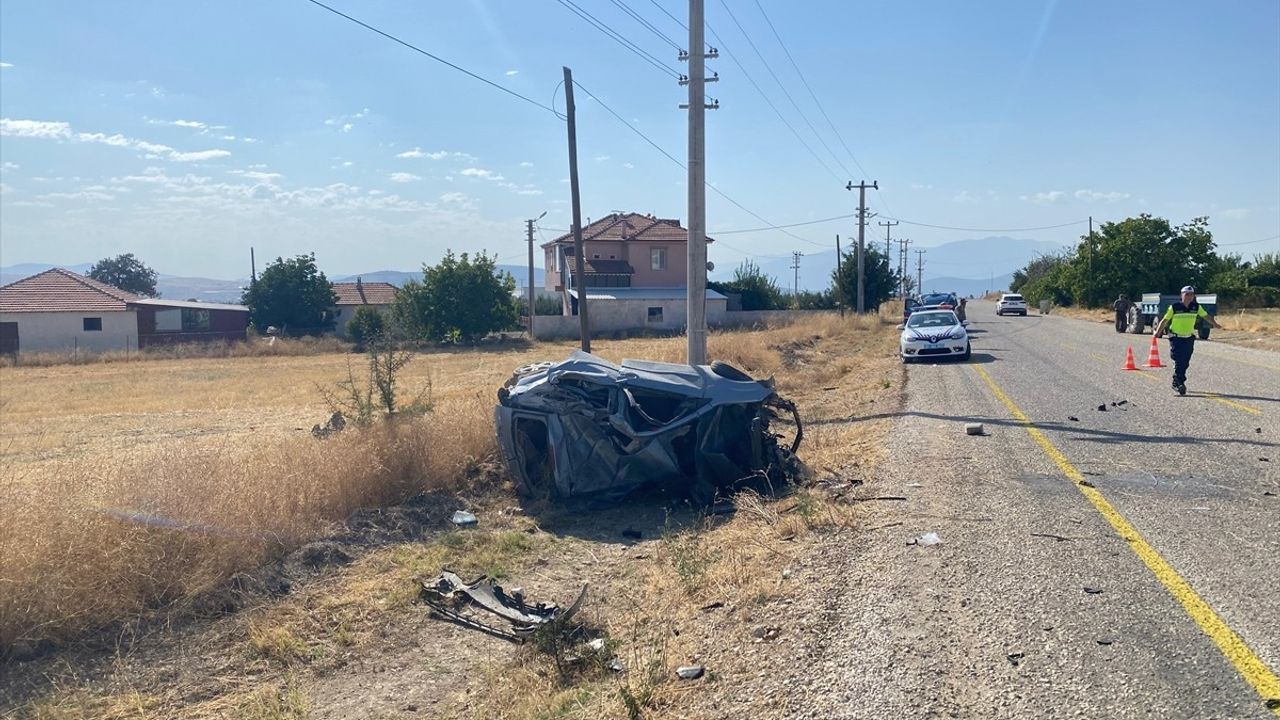 Antalya'da Takla Atan Araçta Hayatını Kaybeden Sürücü