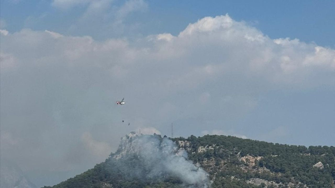 Antalya Kemer'de Orman Yangınına Hızlı Müdahale