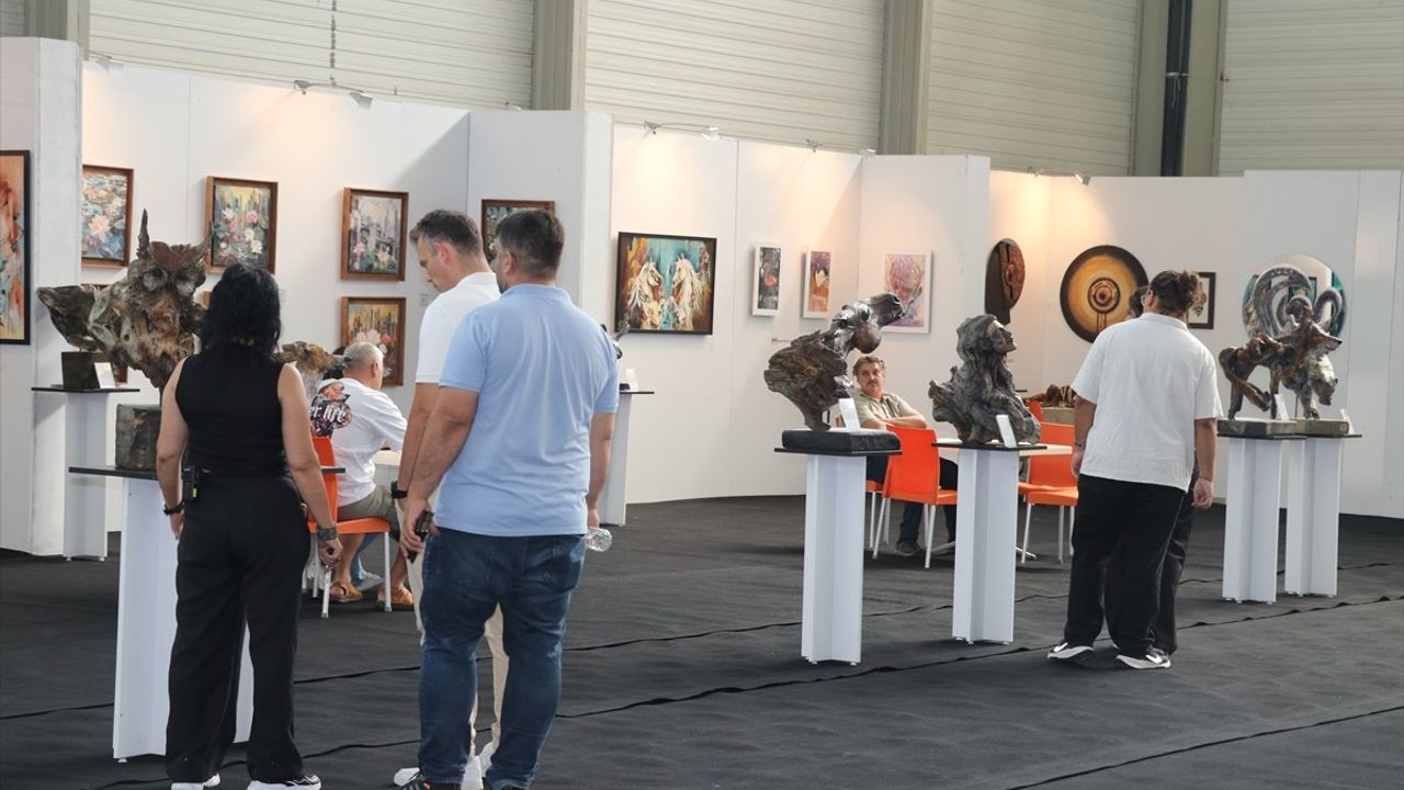 Artconcept Adana Çağdaş Sanat Fuarı Başladı