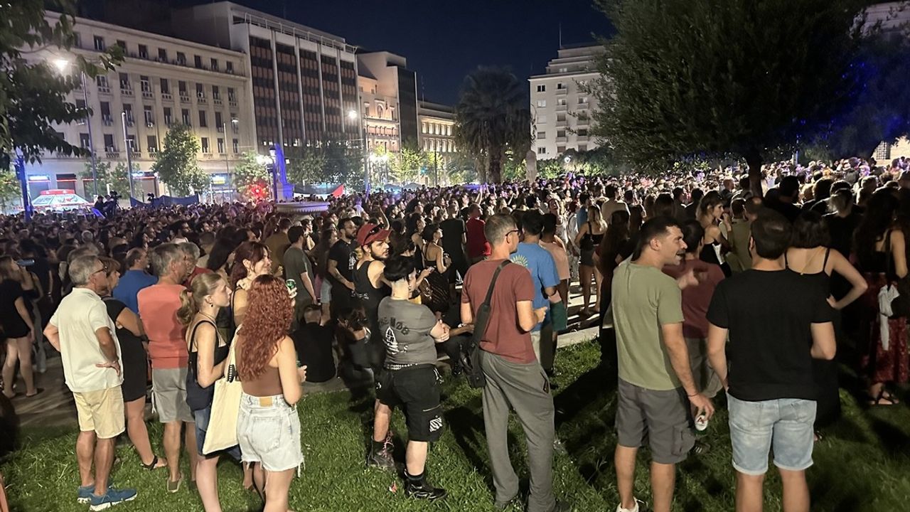 Atina'da Küresel Sumud Filosu'na Destek Konseri Düzenlendi