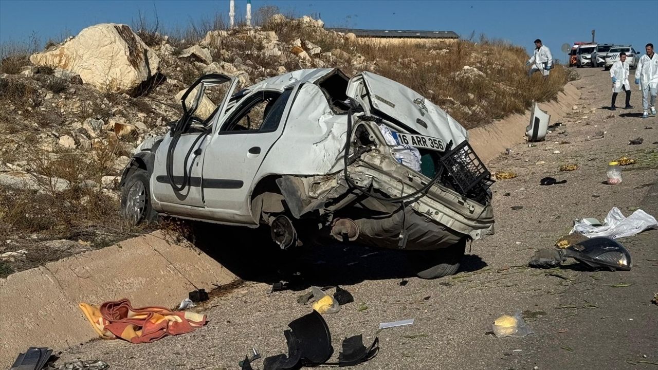 Bayburt'ta Trajik Kaza: Sürücü Hayatını Kaybetti