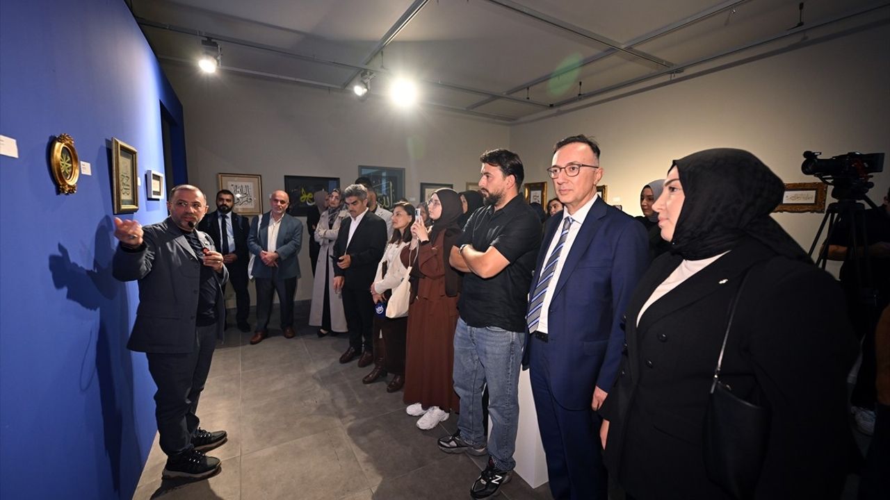 Belçika'da İslam Sanatları Sergisi: 'Iqra: İçsel Yolculuğun Yedi Kapısı'