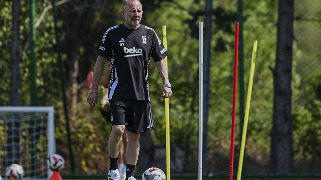 Beşiktaş RAMS Başakşehir Maçına Hazırlanıyor