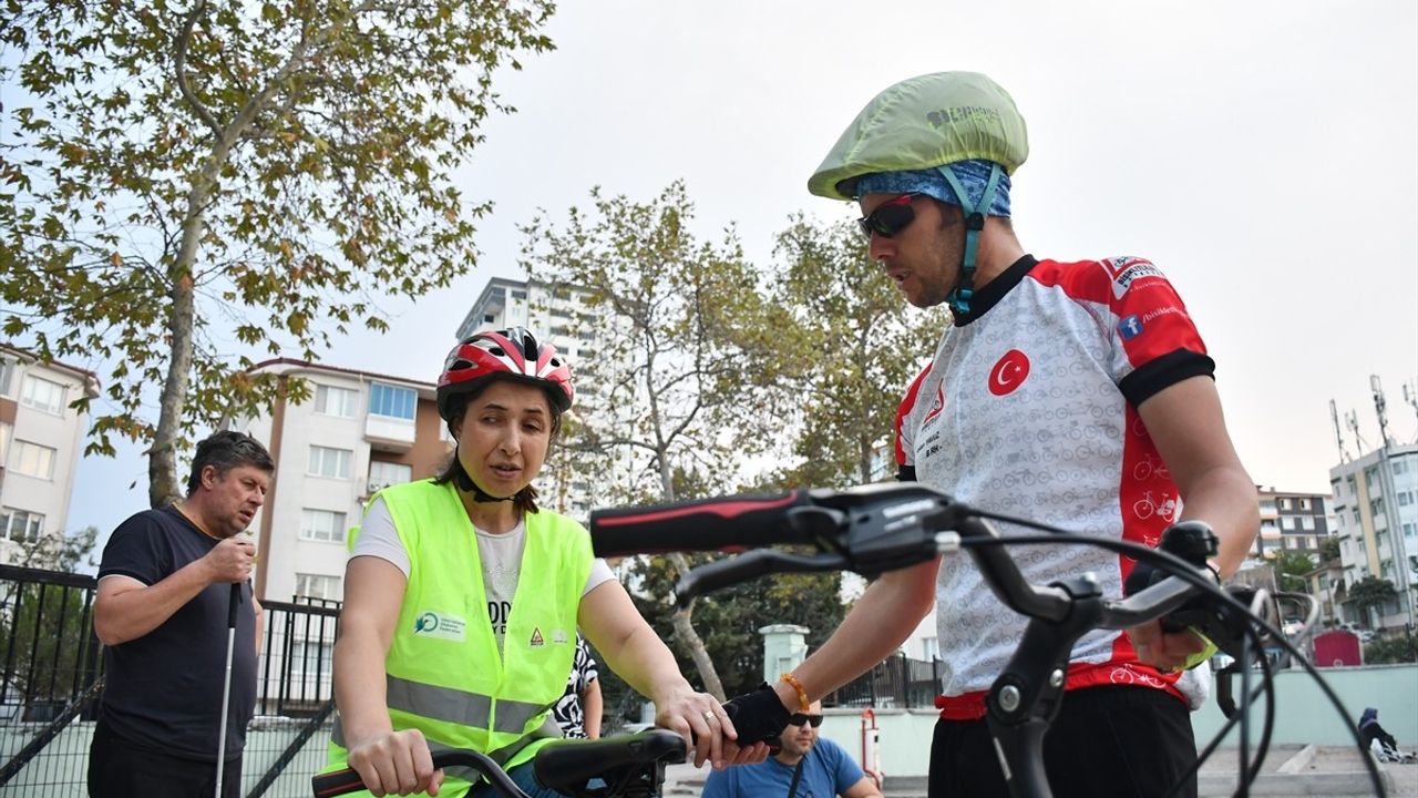 Bilecik'te Görme Engelliler İçin Tandem Bisiklet Etkinliği