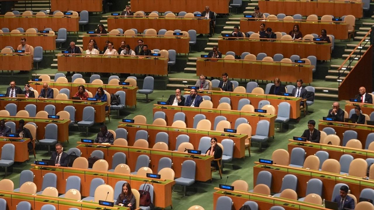 BM Genel Kurulu'nda Netanyahu Protestosu