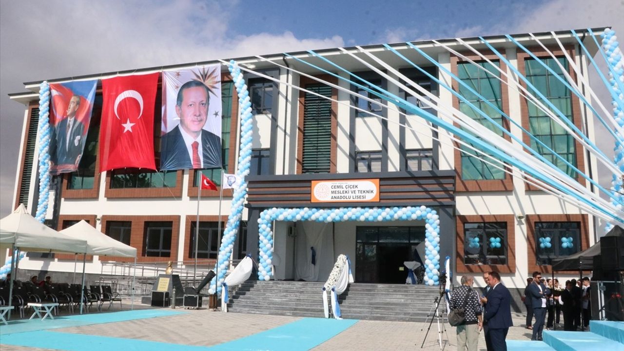 Boğazlıyan Cemil Çiçek Mesleki ve Teknik Anadolu Lisesi Açıldı