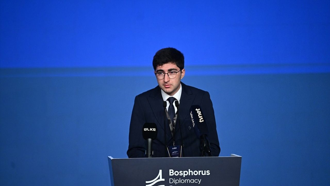 Bosphorus Diplomacy Forum Kicks Off in Istanbul