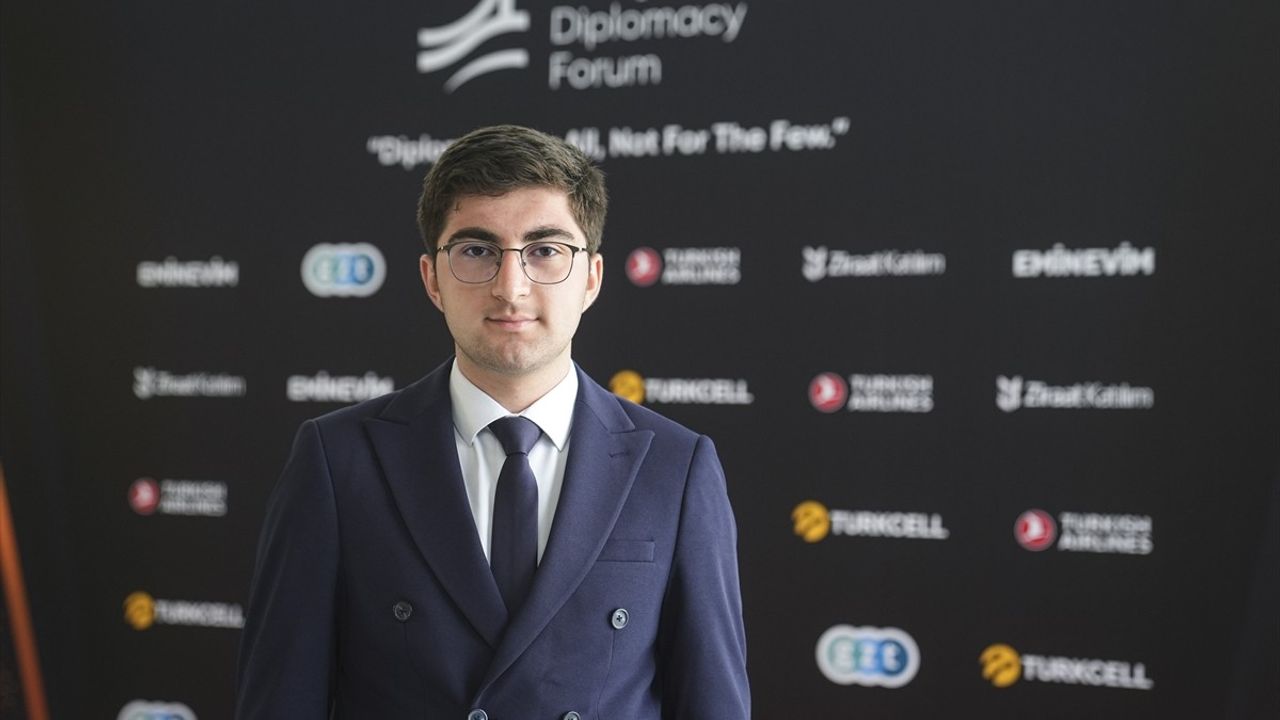 Bosphorus Diplomasi Forumu İkinci Gününde Devam Ediyor