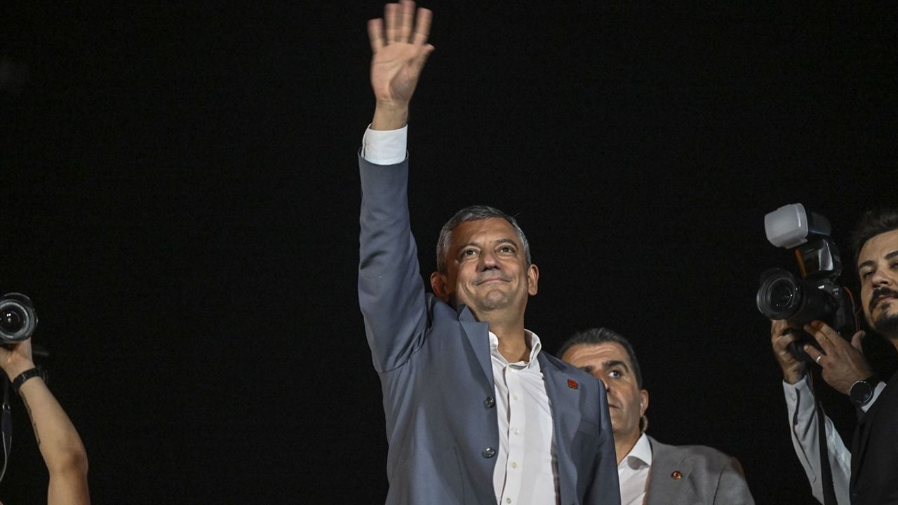 CHP Genel Başkanı Özgür Özel'in Kadıköy Mitingindeki Vurguları