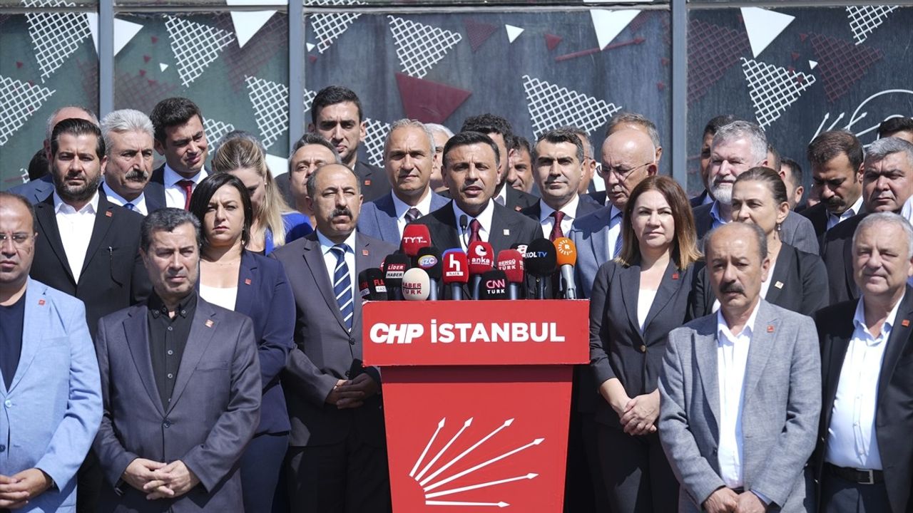 CHP'li İl Başkanları İstanbul'da Bir Araya Geldi