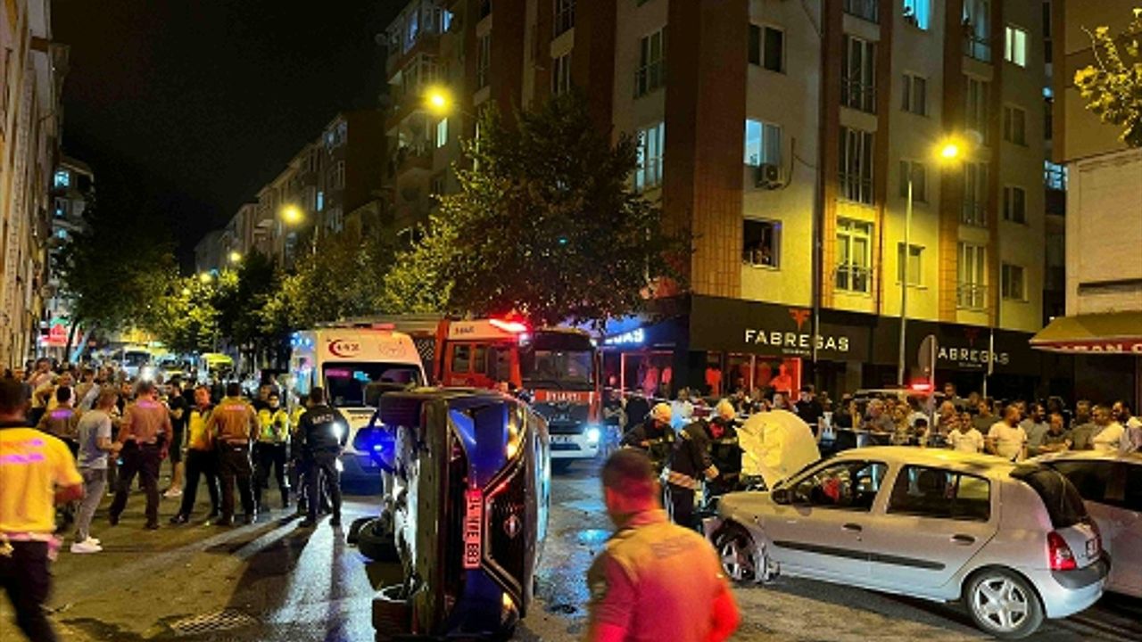 Çorlu'da 3 Araçla Kaza: 3 Yaralı