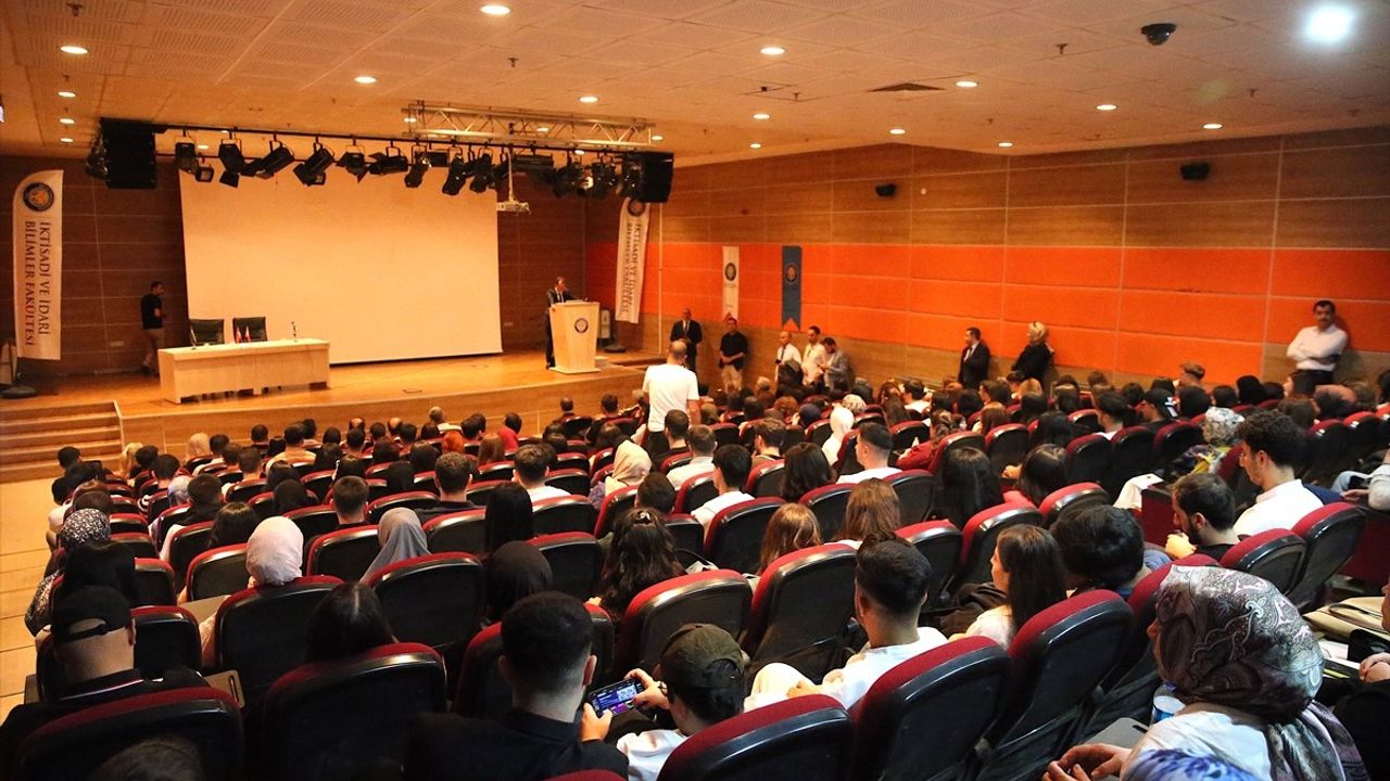 Dicle Üniversitesi'nde İlk Ders Gazze Konusuydu
