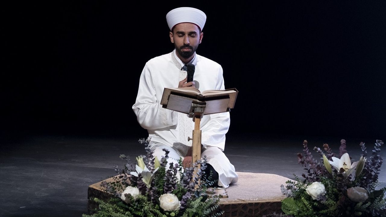 Diyanet İşleri Başkanı Erbaş'tan Mevlid-i Nebi Haftası Açılışında Önemli Mesajlar