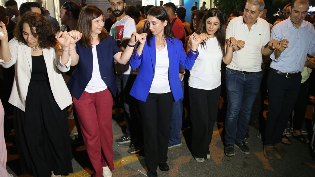 Diyarbakır'da 1 Eylül Dünya Barış Günü Kutlamaları