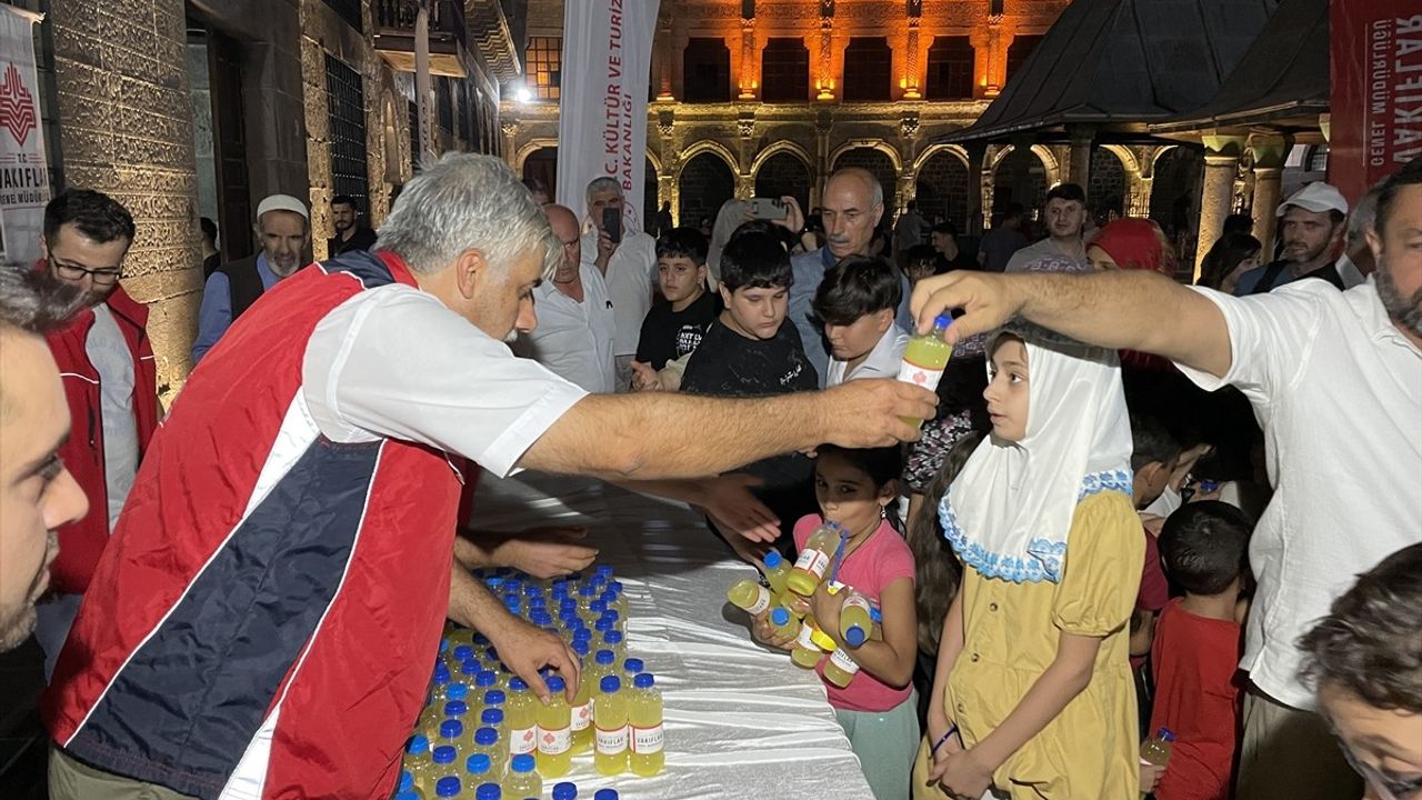 Doğu ve Güneydoğu'da Mevlit Kandili Coşkusu