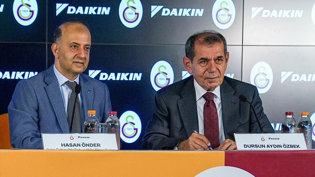 Dursun Özbek'ten Fenerbahçe'ye Barış Çağrısı