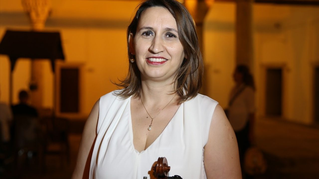 Edirne'de 'Zamanın Ötesinde Ses, Bilim ve Şifa' Konseri