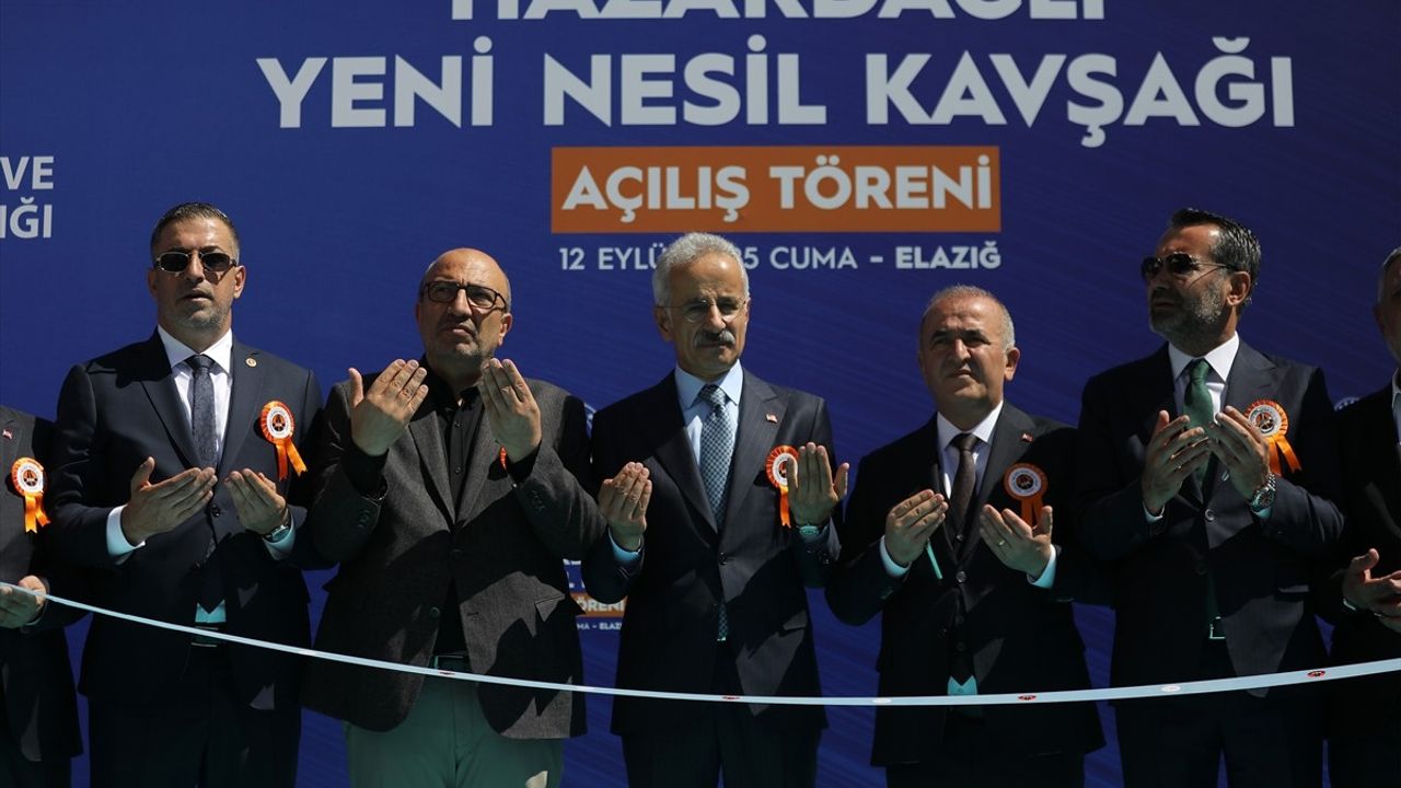 Elazığ'da Hazardağlı Yeni Nesil Kavşağı Açıldı