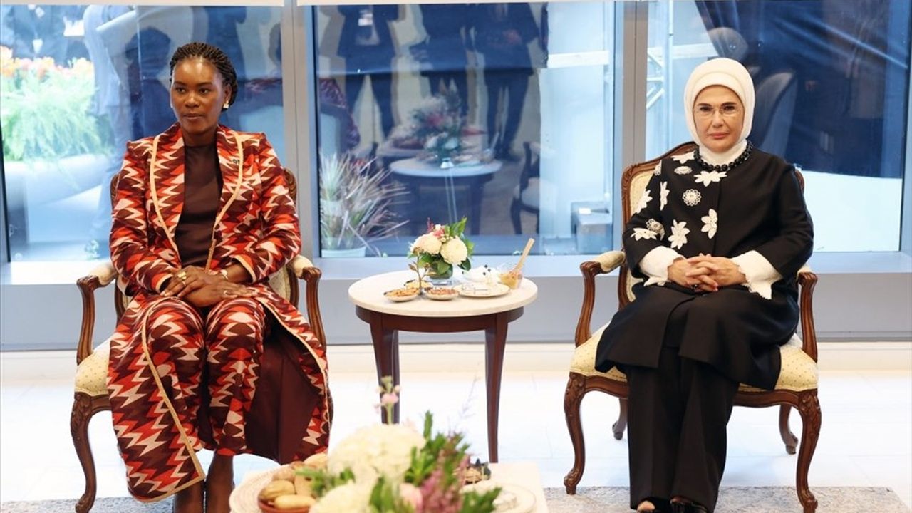 Emine Erdoğan ve Zita Oligui Nguema'dan Sıfır Atık İşbirliği