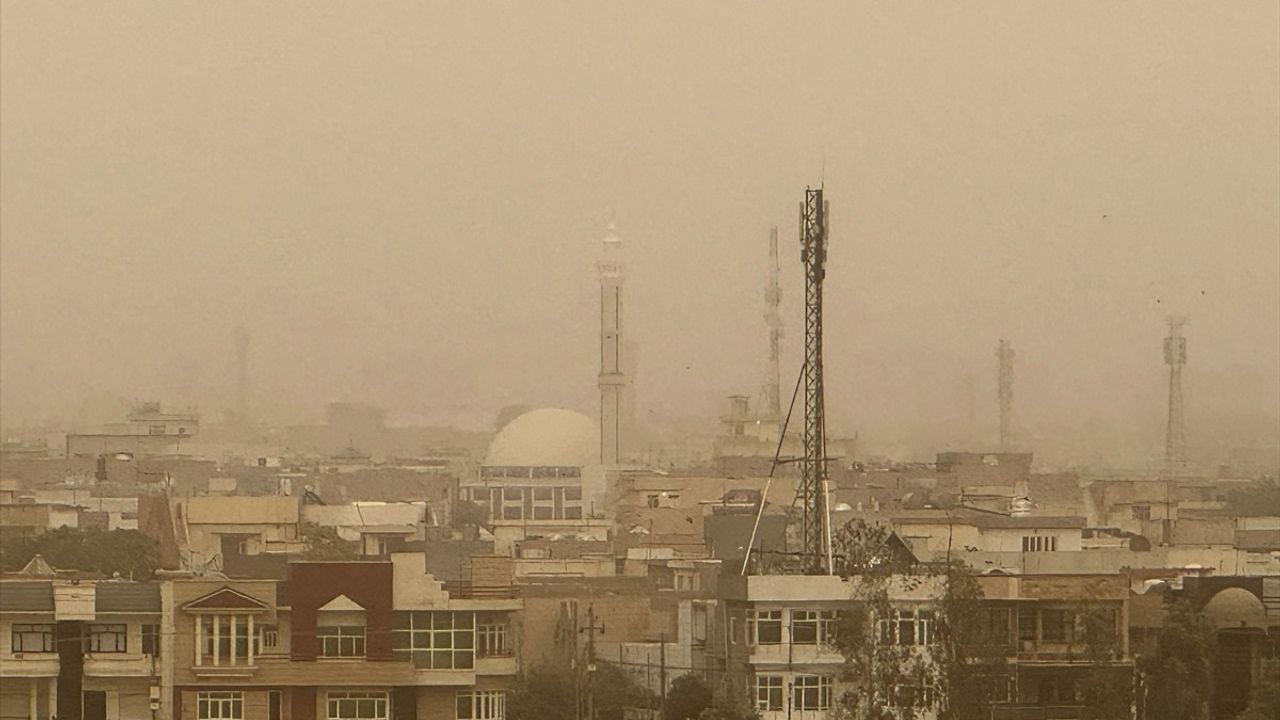 Erbil'de Kum Fırtınası ve Hava Kirliliği Sorunu