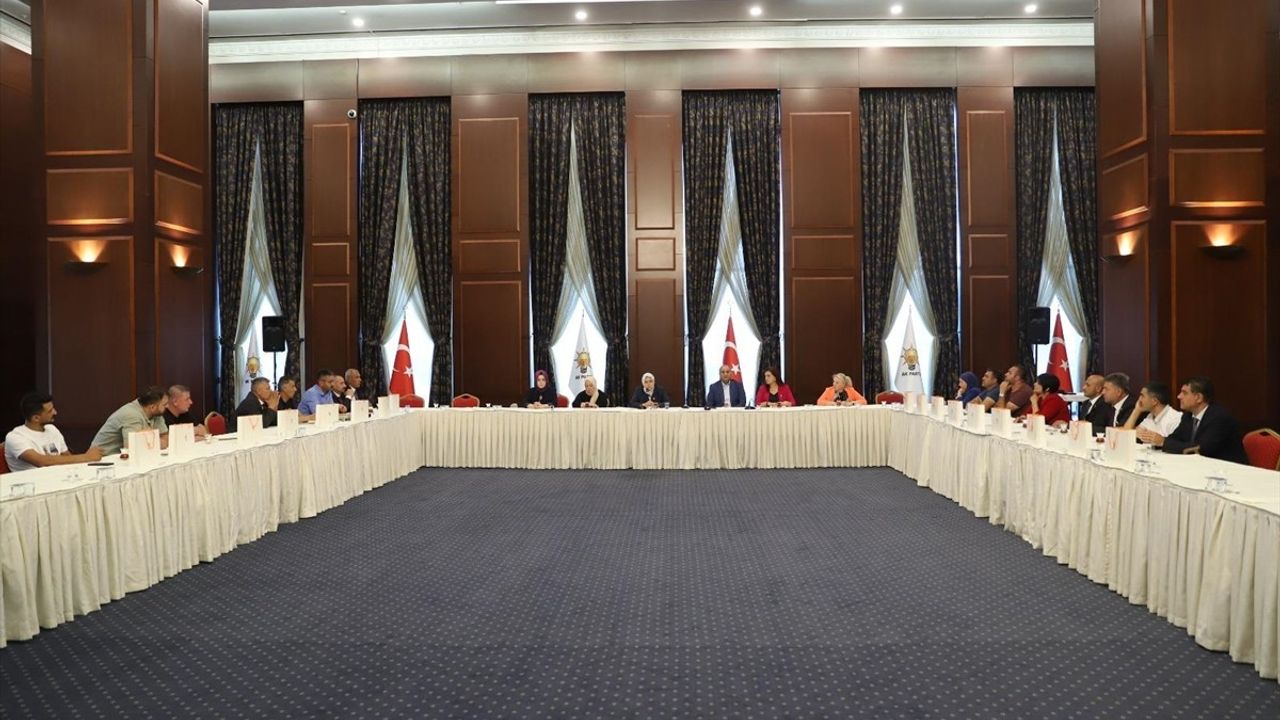 Ercan Gazilerle Bir Araya Geldi: Şehitlerin Fedakarlığıyla Huzur ve Güven