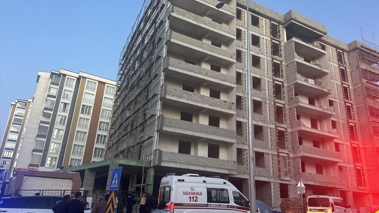 Erzurum'da İnşaat İşçisi 7. Kattan Düşerek Hayatını Kaybetti