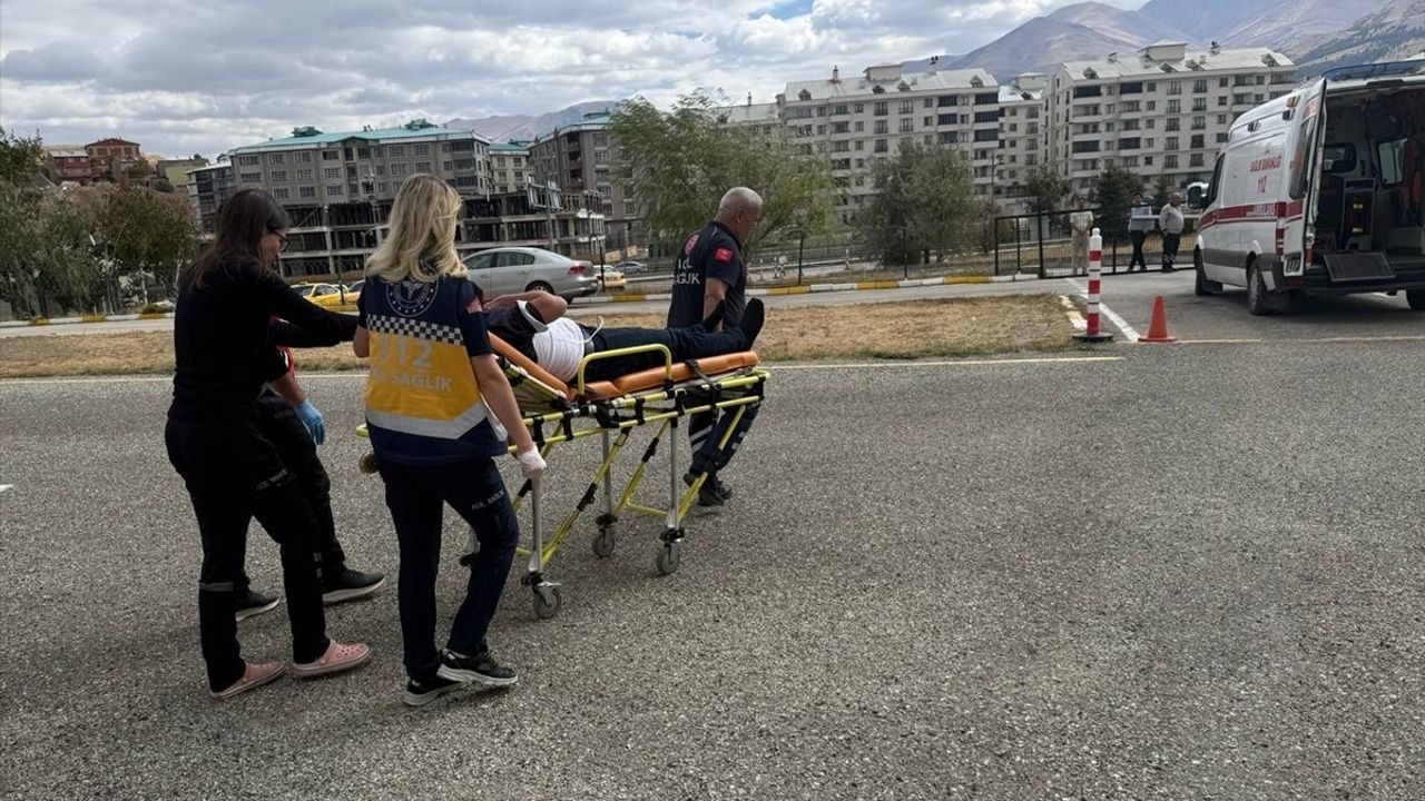 Erzurum'da Kalp Krizi Geçiren Hasta İçin Ambulans Helikopter Seferberliği