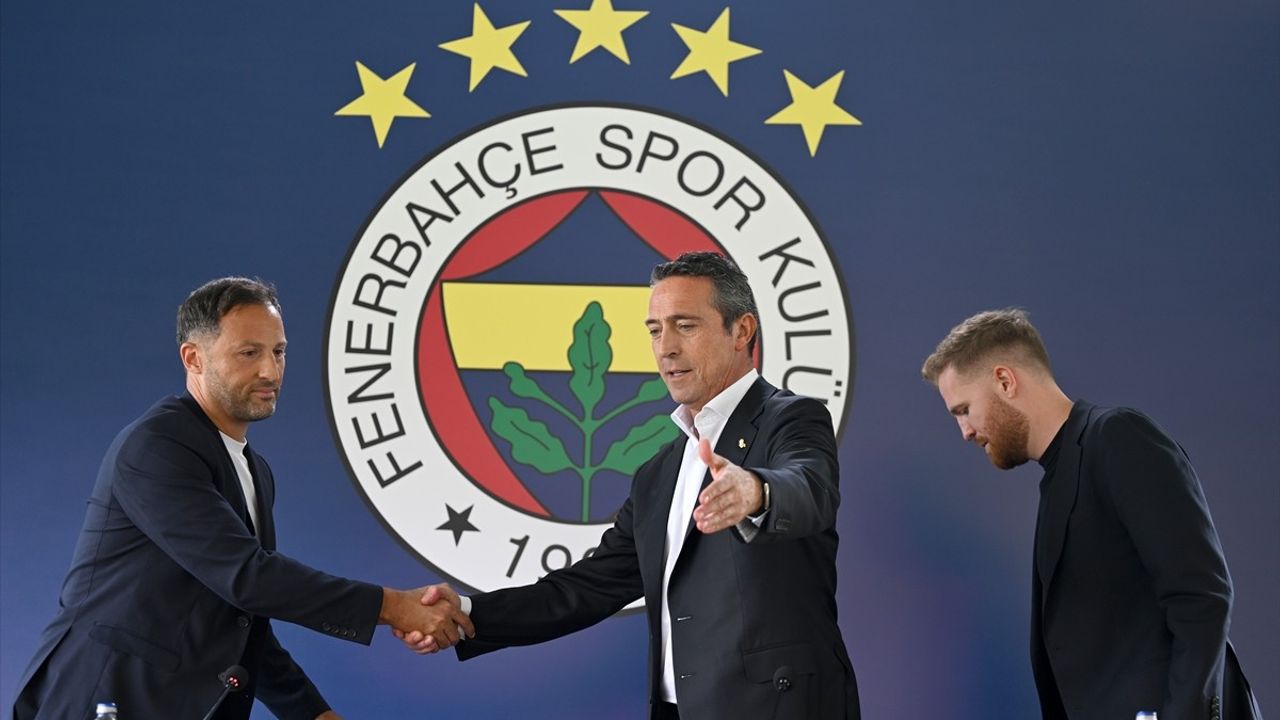 Fenerbahçe Tedesco ile Yeni Bir Döneme Giriyor