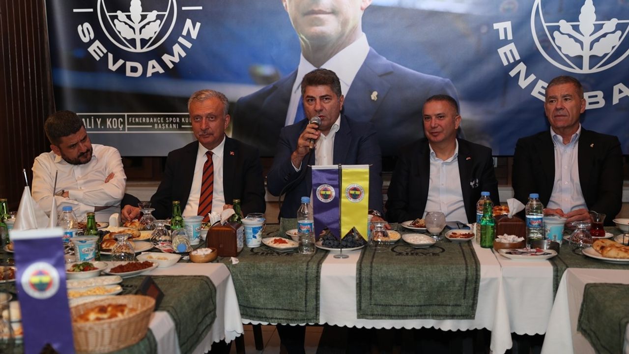 Fenerbahçe Yöneticisi Hakan Safi'den Kongre Açıklamaları