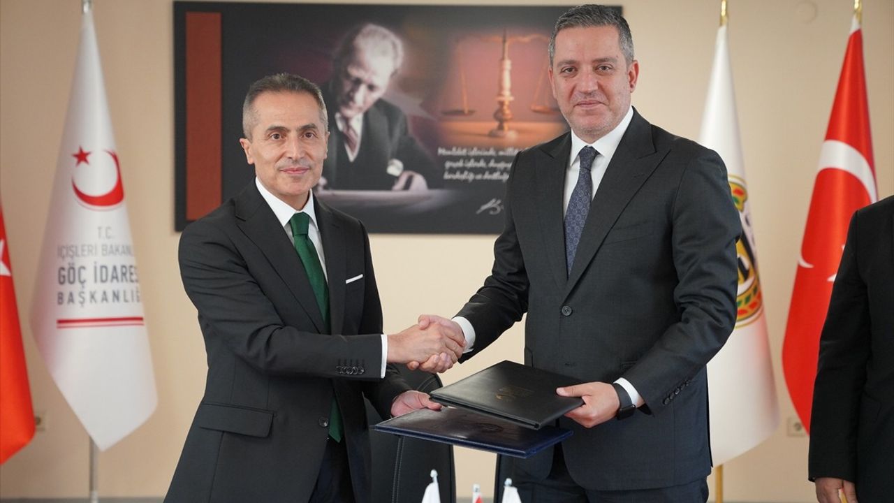 Göç İdaresi ve Türkiye Barolar Birliği Arasında İşbirliği Protokolü İmzalandı