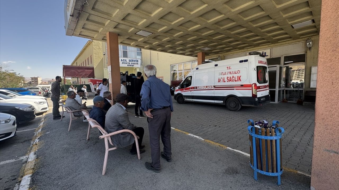 Hakkari'de İş Kazası: Operatör Hayatını Kaybetti