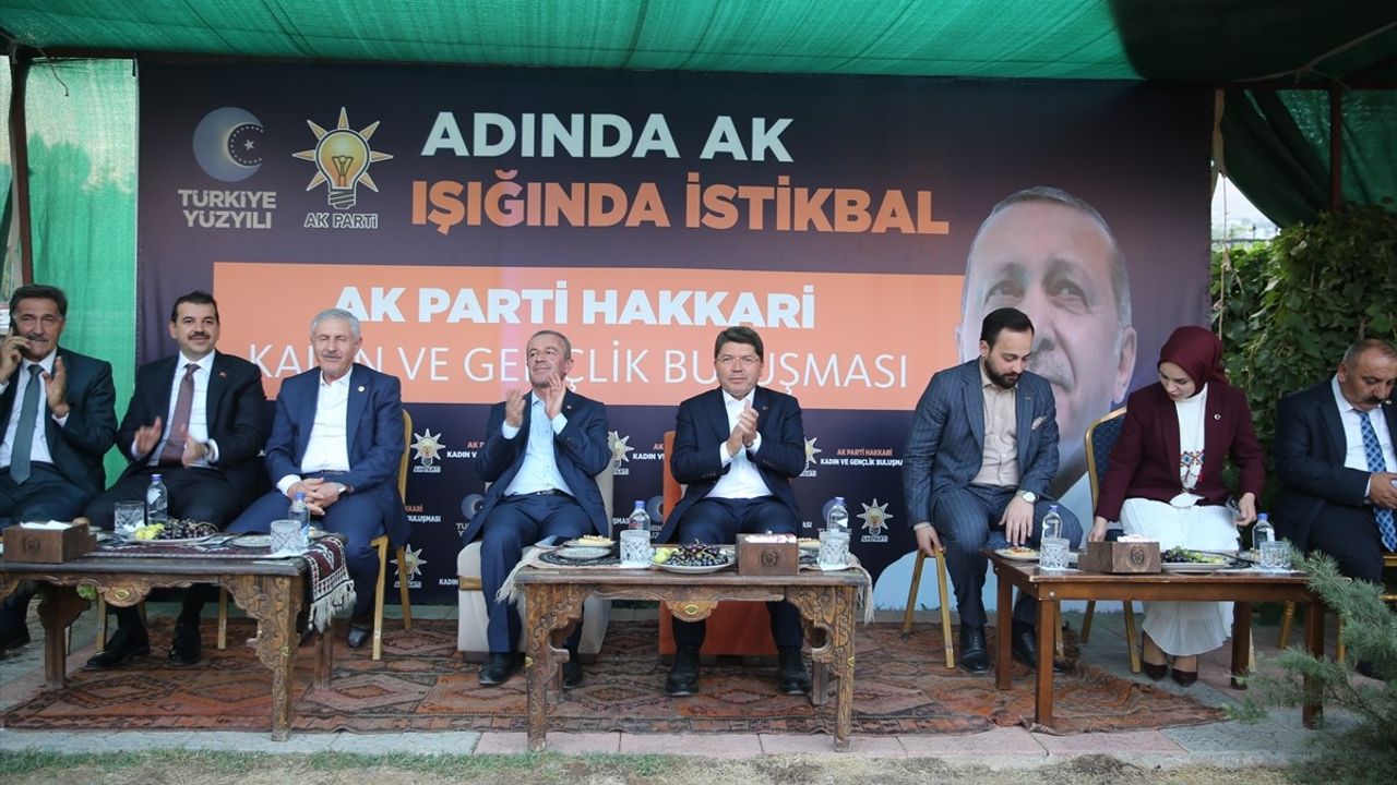 Hakkari'de 'Kadın ve Gençlik Buluşması': Adalet Bakanı Tunç'tan Önemli Açıklamalar