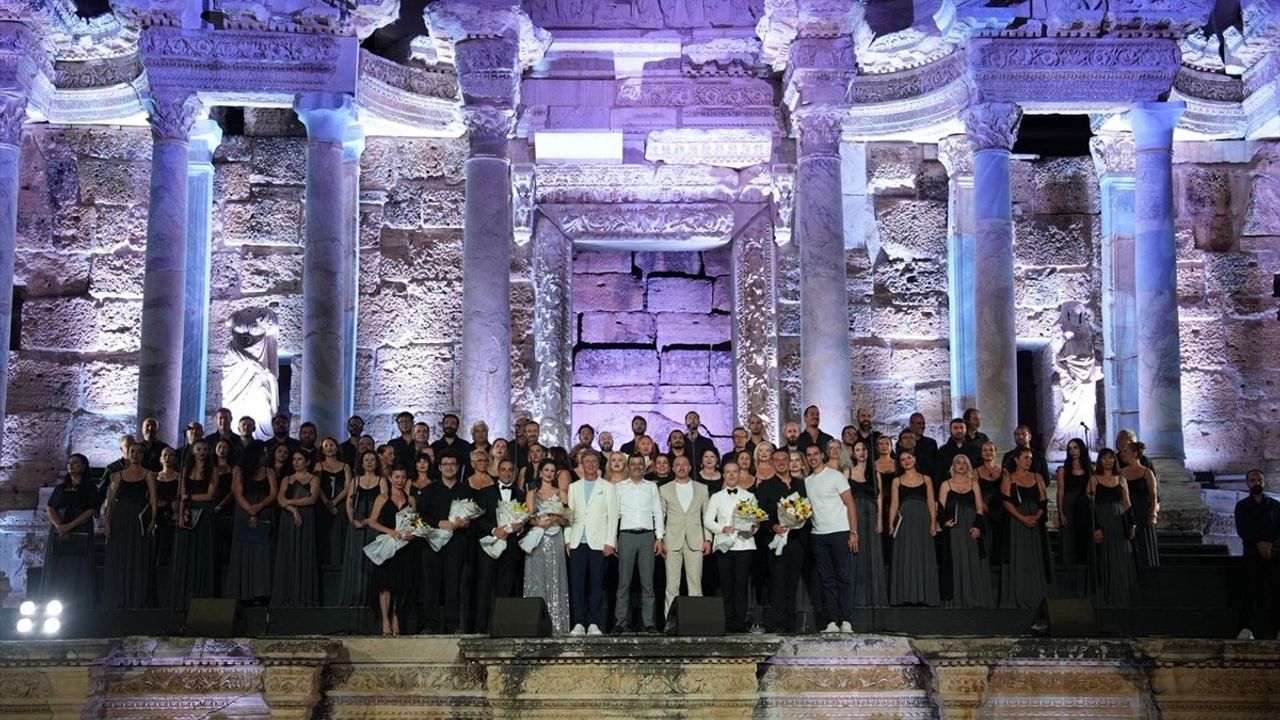 Hierapolis’te "Carmina Burana" Balesi Sahnelendi