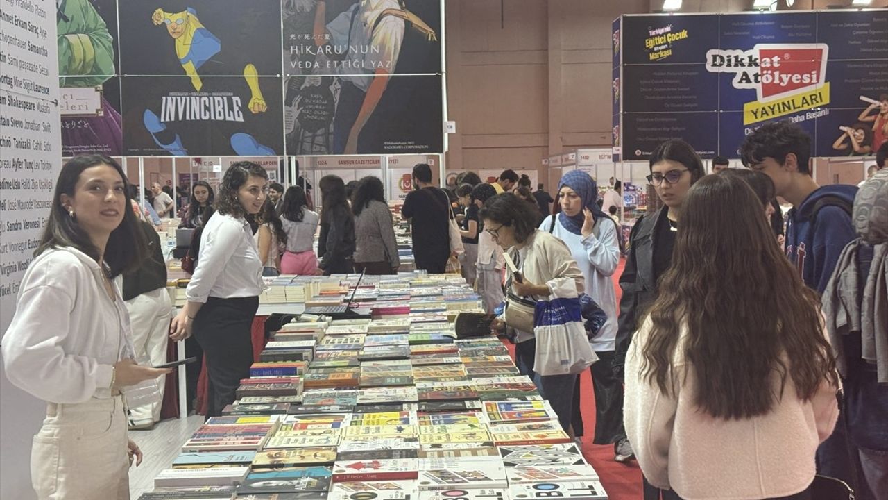 Karadeniz 10. Kitap Fuarı Samsun'da Başladı