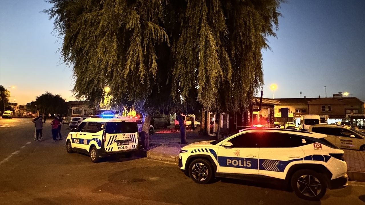 Kayseri'de Bıçaklı Kavga: Taksi Şoförü Ağır Yaralandı