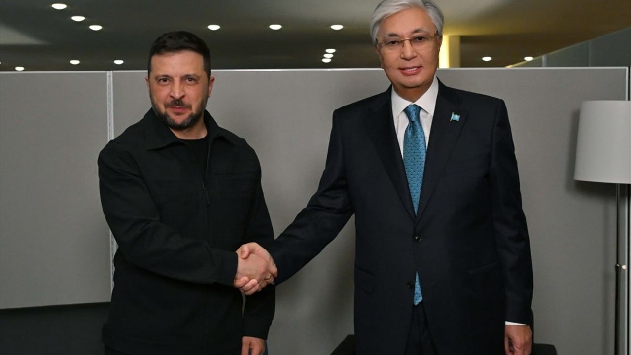 Kazakistan ve Ukrayna Liderlerinden Önemli Görüşme