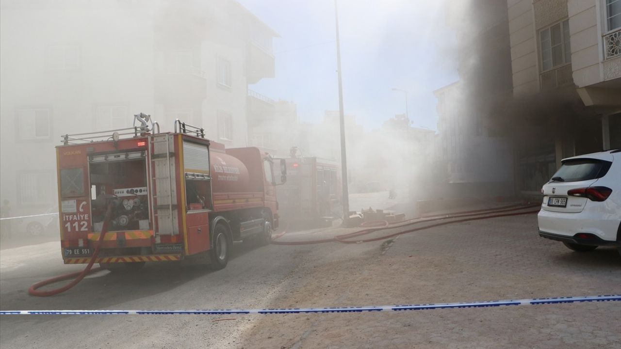 Kilis'te Tekstil Atölyesinde Yangın