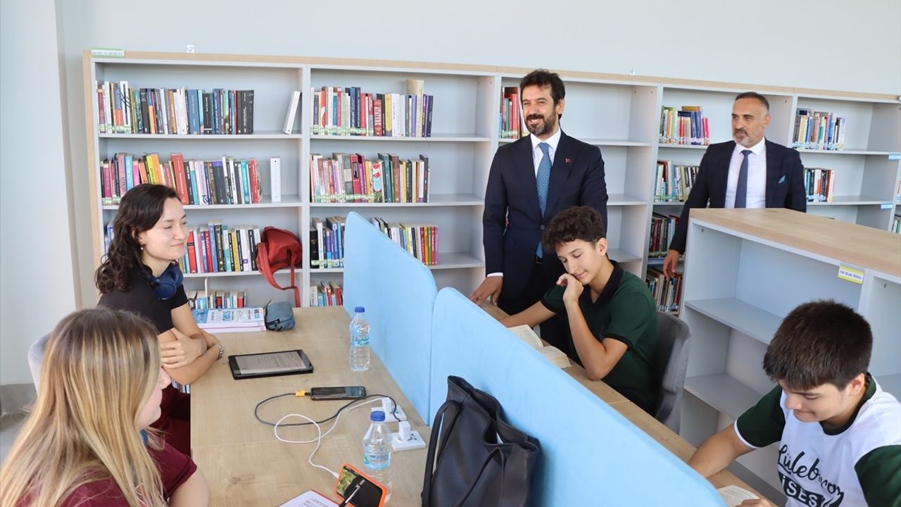 Kırklareli'nde Modern Bir Kütüphane Açılışı