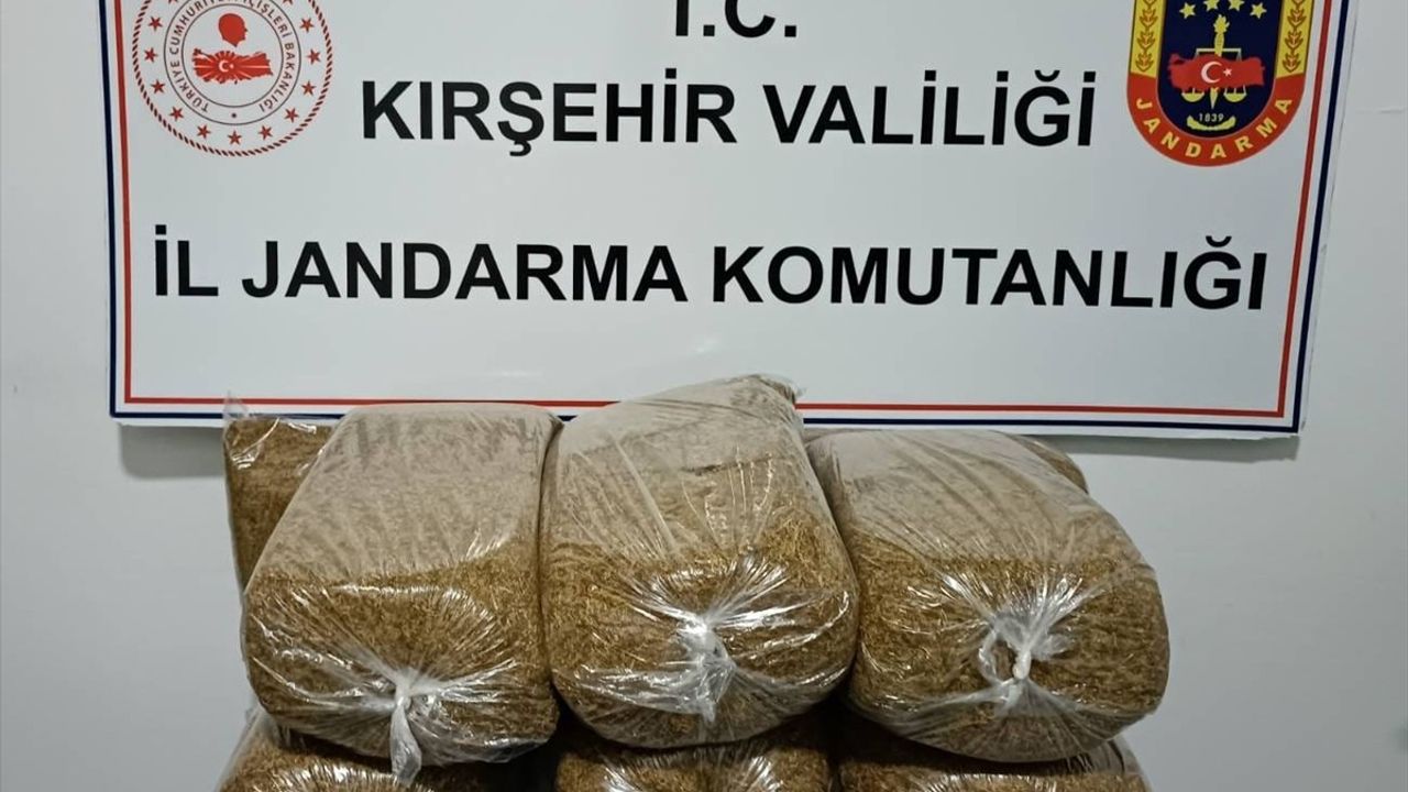 Kırşehir'de Yolcu Otobüsünde 42 Kilogram Kaçak Tütün Yakalandı